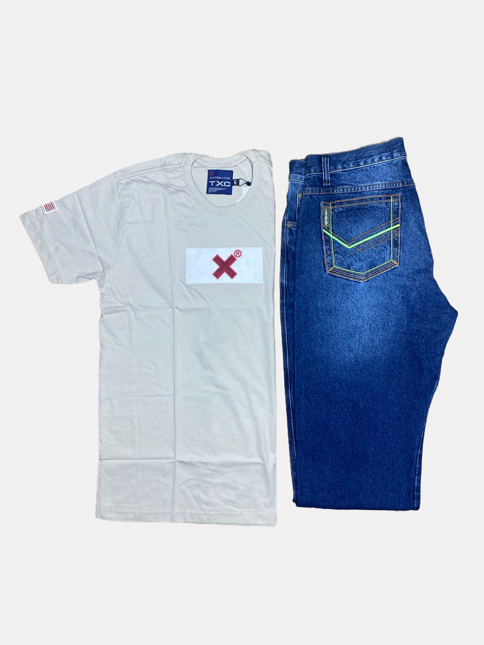 Camiseta PalhaTXC Bordada e Calça Cinch